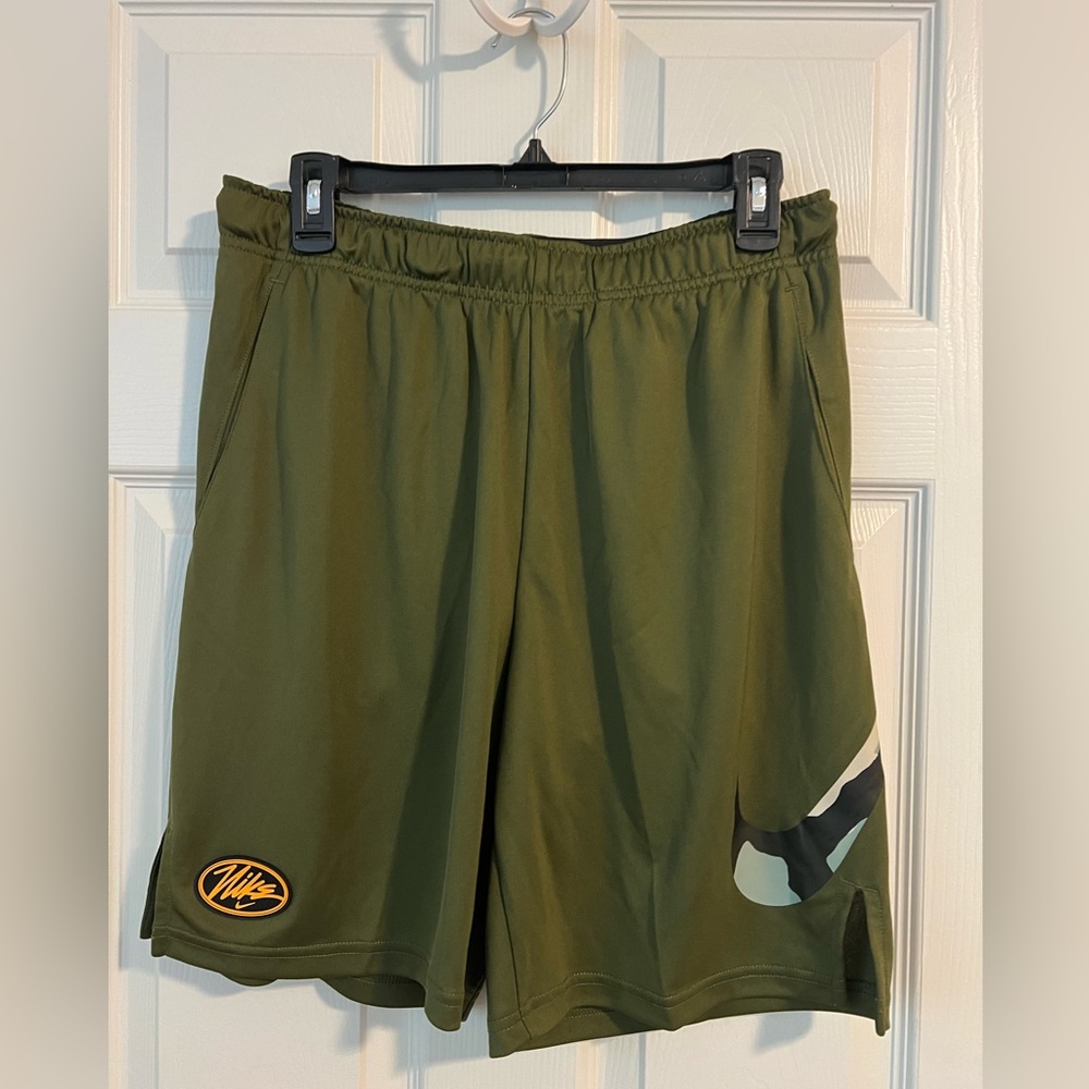 Nike Dri Fit Athletic Shorts - Men’s Medium NWOT